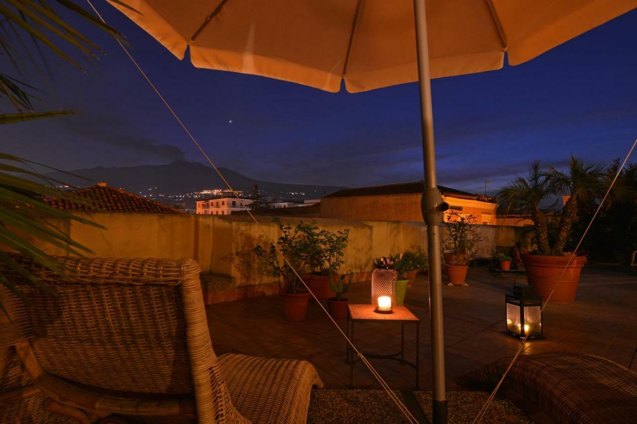 B&B Di Charme Camelie Palazzo Nicotra Riposto Exteriér fotografie