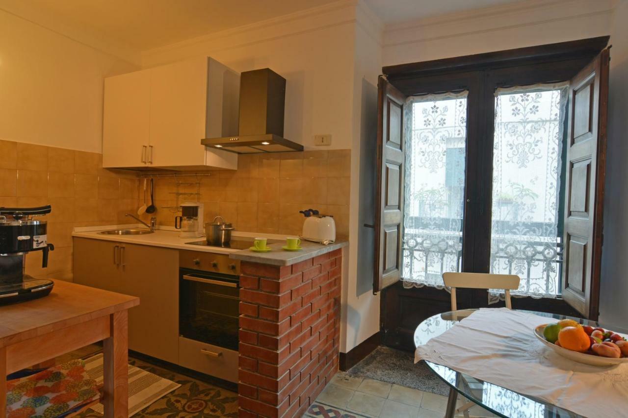 B&B Di Charme Camelie Palazzo Nicotra Riposto Exteriér fotografie